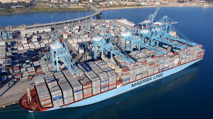 el-puerto-de-algeciras-supera-el-rcord-mundial-de-carga-de-contenedores